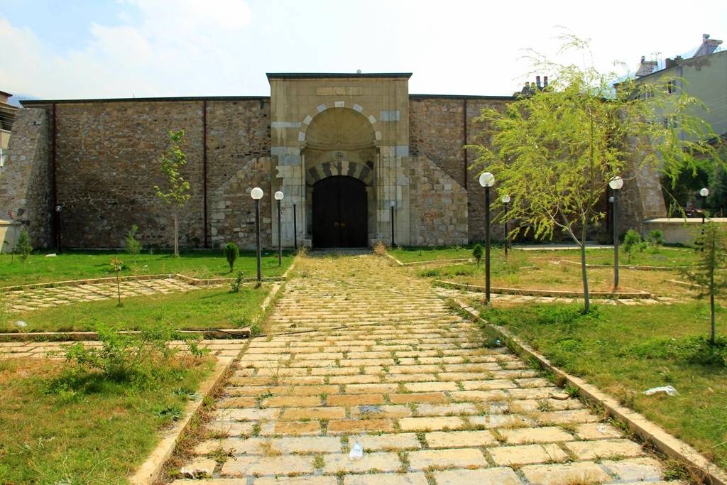 Kurtkulağı Kervansarayı